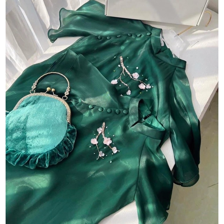 ÁO DÀI MẸ VÀ BÉ TẾT MỚI NHẤT 2022