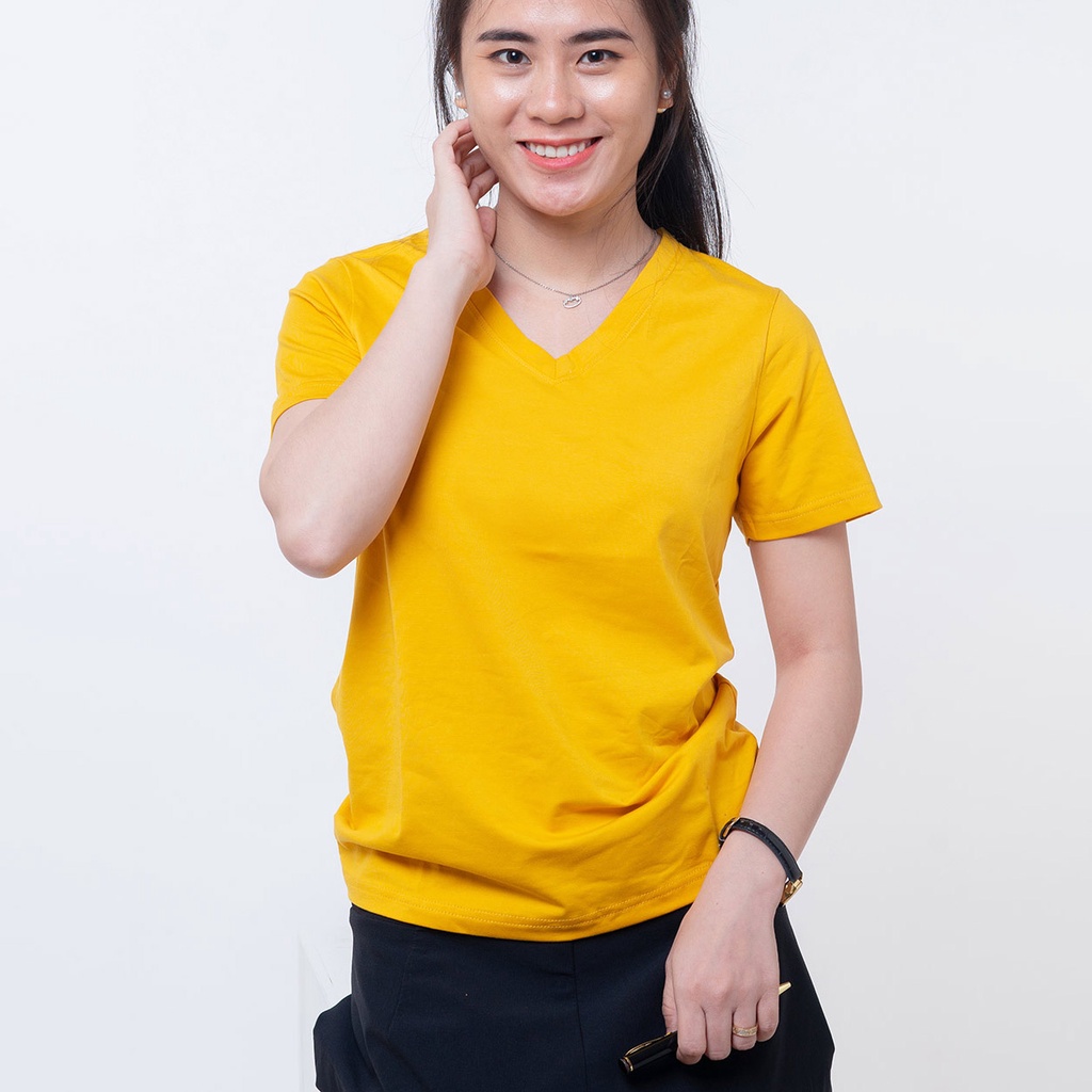 Áo thun nữ trơn cổ tim màu cam tươi TOLI, chất cotton 4 chiều mềm mịn, co dãn, form suông cơ bản [NHIỀU MÀU]