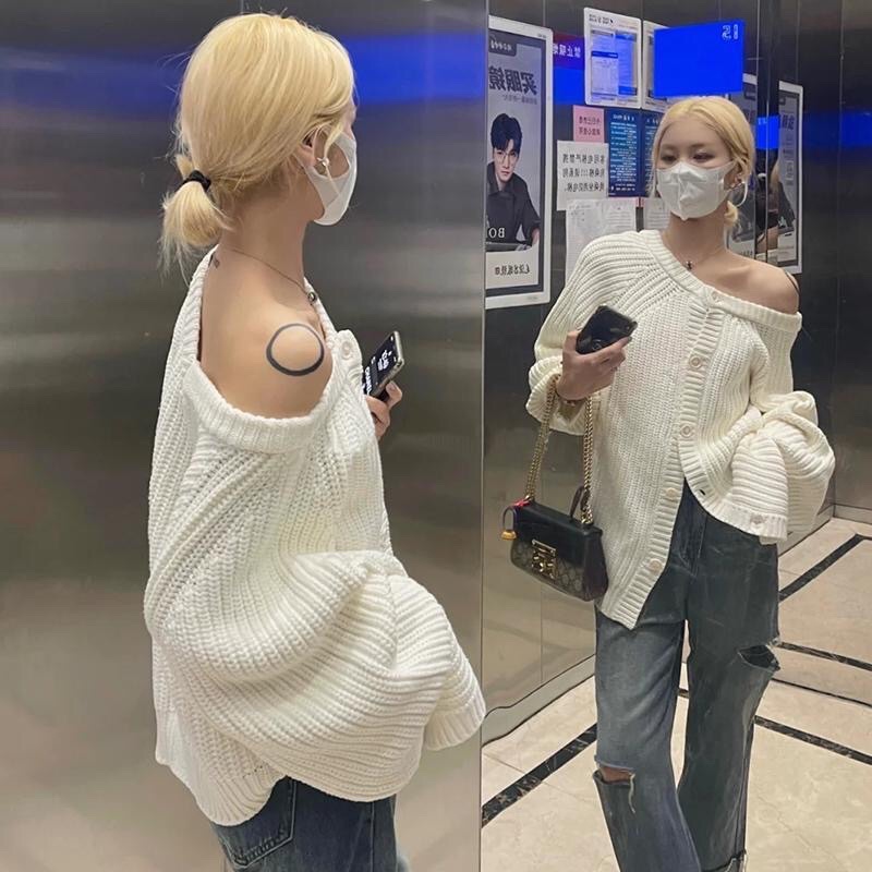 Áo cardigan len mặc được hai kiểu chất đẹp form xinh