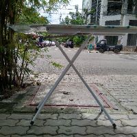 BÀN ĐỂ ỦI KIỂU THÁI có hình thật