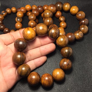 Vòng gỗ Tô Hợp Bách chìm trong nước hàng VIP - mùi thơm vĩnh viễn (BH624)