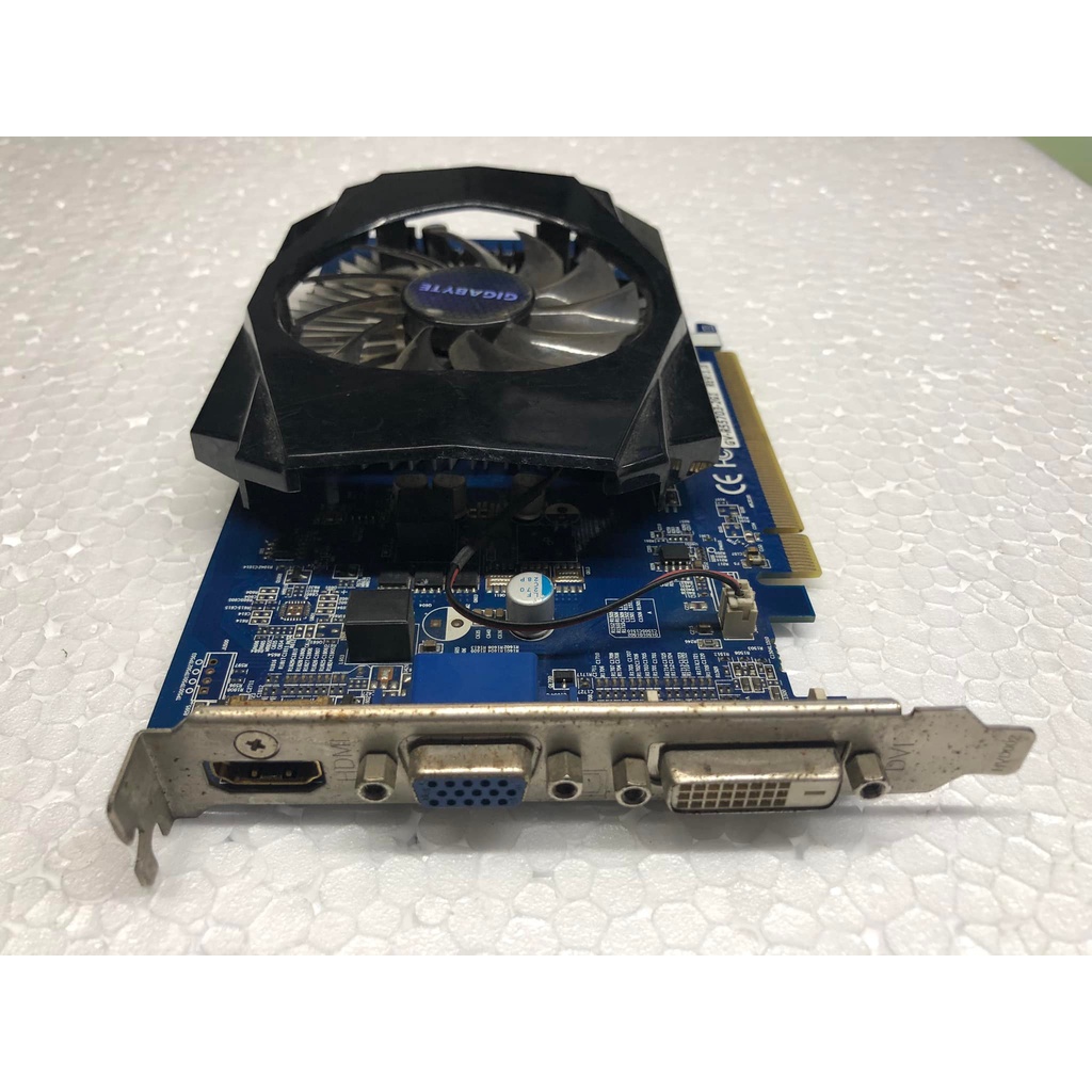 Card màn hình VGA GIGA R557 2G DDR3