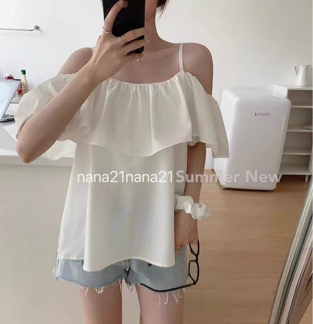 Áo trễ vai bèo