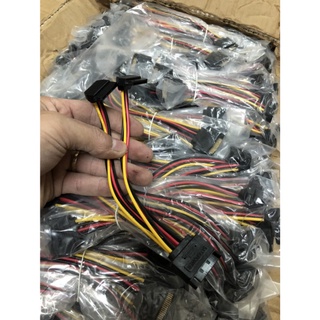 Cáp nguồn sata 1 ra 2 cổng đầu Thẳng