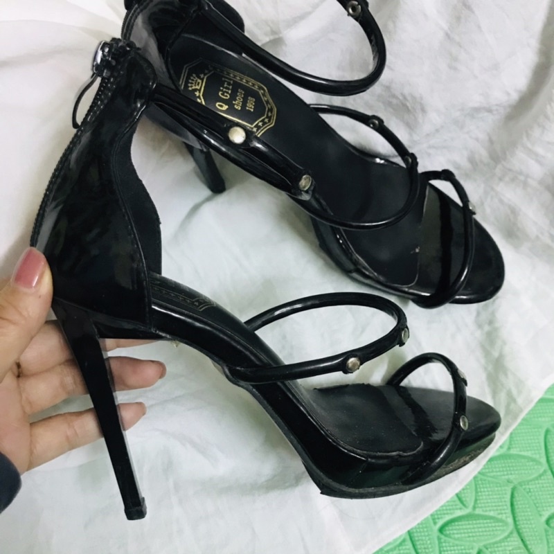 ( hàng si) Sandara cao gót size 34 hàng đẹp chắc chắn cao 11cm
