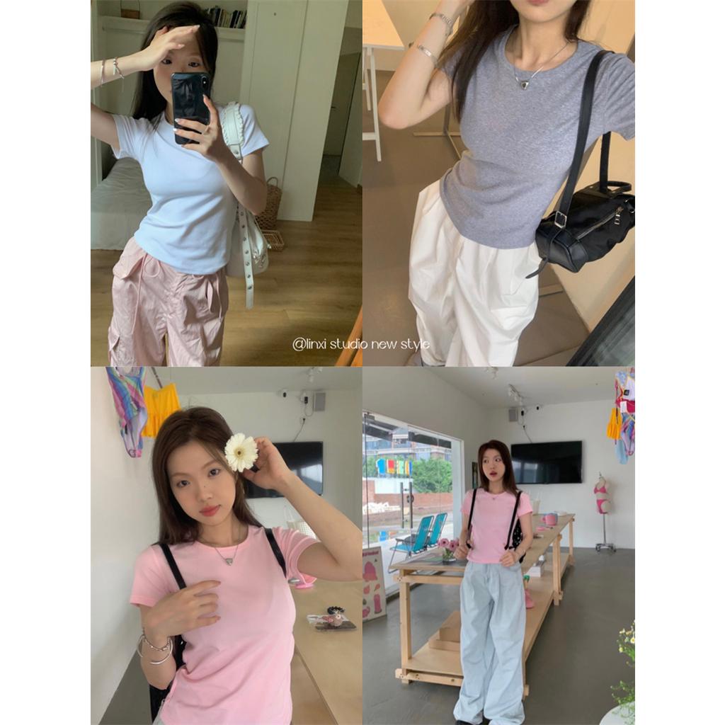 Áo Thun Nữ Ngắn Tay Cổ Tròn