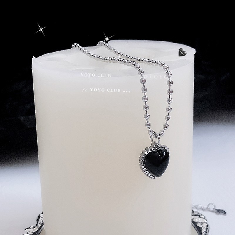Dây Chuyền Mặt Hình Trái Tim Bằng Mã Não Kèm Dây Chất Liệu Thép Titan Cao Cấp Cho Nữ