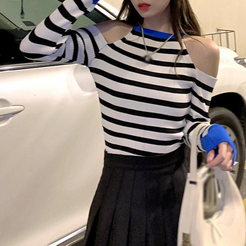 Áo Thun Dệt Kim Tay Dài Hở Vai Kẻ Sọc Màu Tương Phản Thời Trang Hàn Quốc Cho Nữ