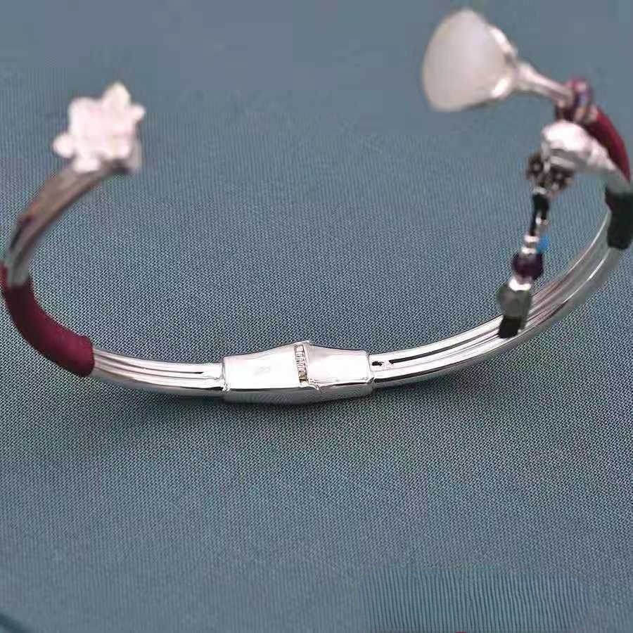 Vòng Tay Mạ Bạc 925 Handmade Hình Hoa Sen May Mắn