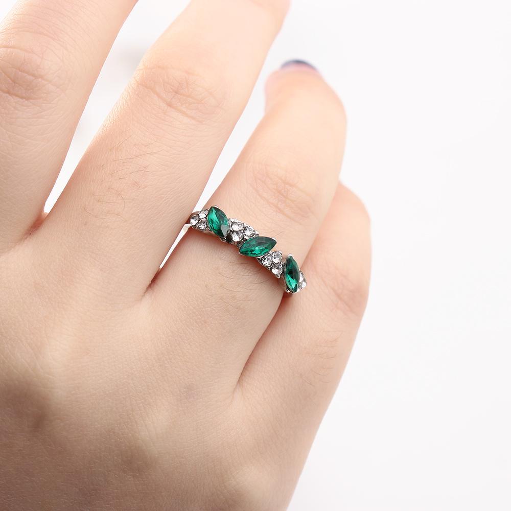 PINEVN Nhẫn Đính Đá Thời Trang