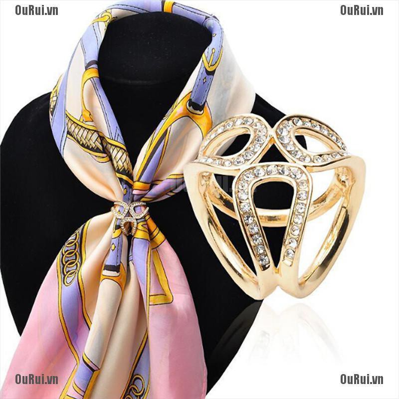Khóa Khăn Cổ Màu Vàng / Bạc Đính Pha Lê
