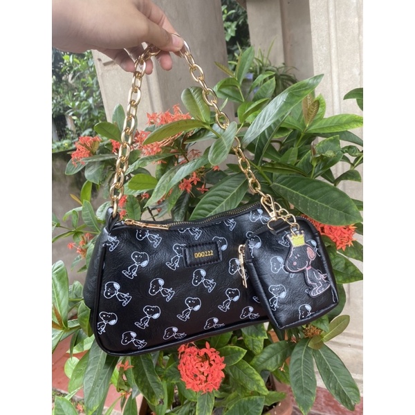 Túi Đeo Chéo Snoopy FREESHIP Túi Kẹp Nách Nữ Da Mềm Tặng Kèm Ví Nhỏ Và Móc Treo Hình Cún -CABOXIN tuyển sỉ toàn quốc
