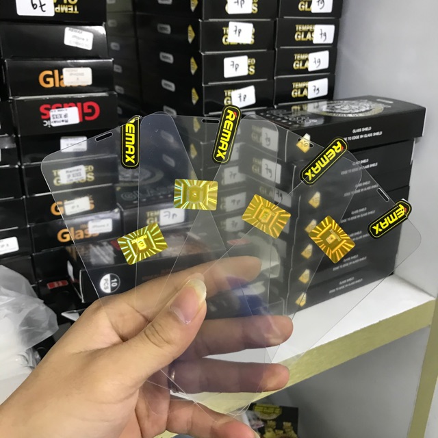 Cường lực các dòng IPhone (chính hãng Remax)