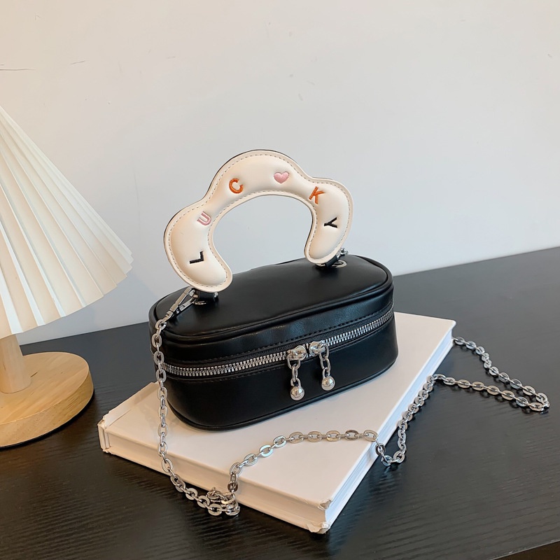 Túi Đeo Chéo Thêu Chữ Phong Cách Mới Cho Nữ