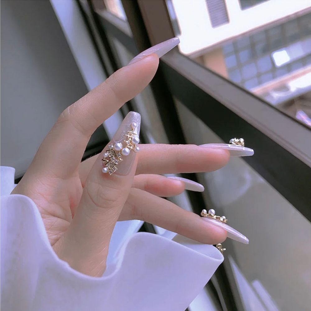 [Hàng mới về] Phụ kiện trang trí móng tay hình nơ/trái tim 3d bằng hợp kim/ngọc trai giả sang trọng