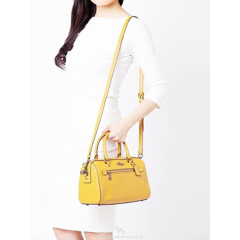 Coach trống NEW f79946👑