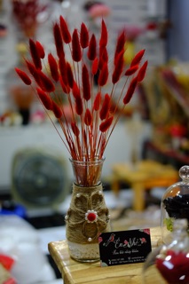 Lọ hoa cỏ đuôi thỏ