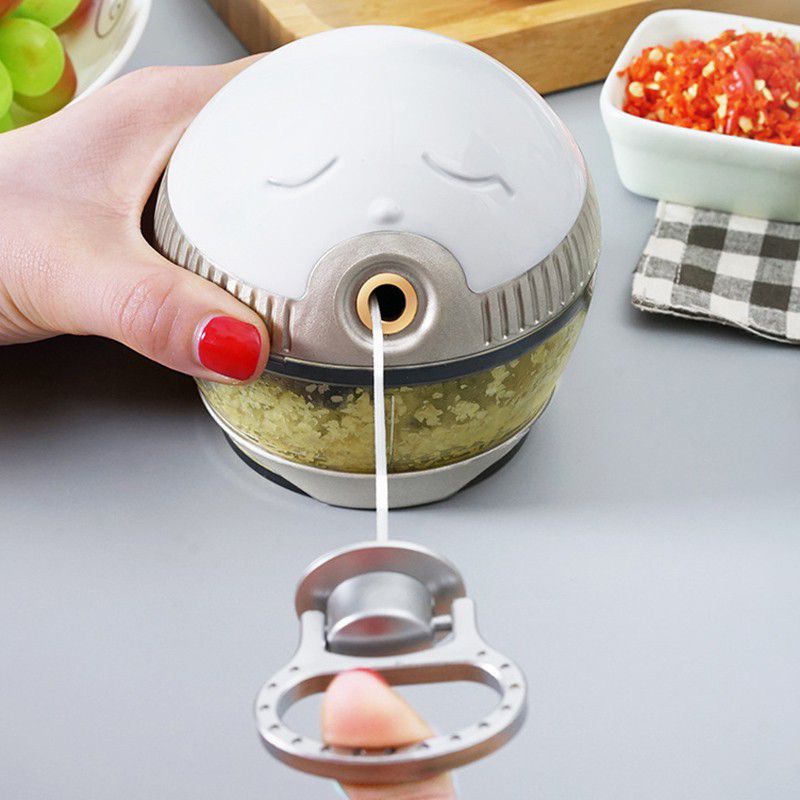 Máy xay củ tỏi, củ hành cầm tay kéo dây nhỏ gọn, tiện lợi cho người nội trợ, nấu bếp