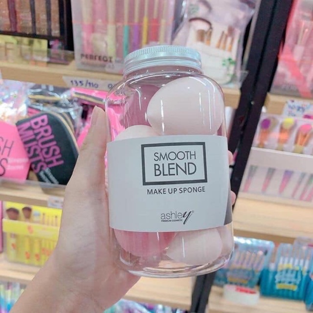HỘP MÚT TÁN KEM NỀN