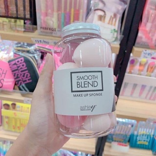 Hộp mút tán kem nền