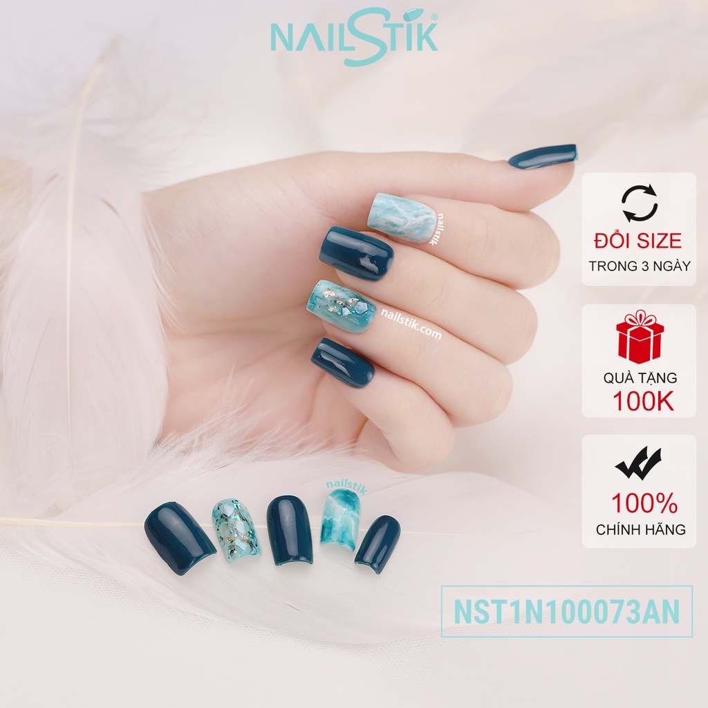 Móng úp thiết kế by NAILSTIK, màu xanh lá đậm, form móng ngang, ngắn/dài, 073