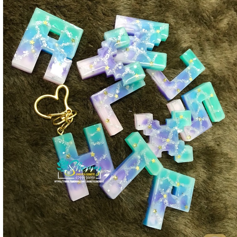 MÓC KHOÁ CHỮ RESIN THEO YÊU CẦU