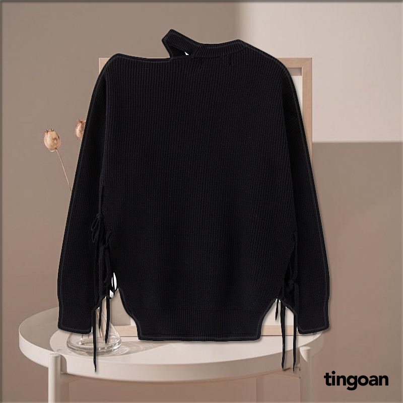 TINGOAN® - Áo len xù trễ vai một bên xẻ vạt buộc dây đen AFTER YOU SWEATER/BL