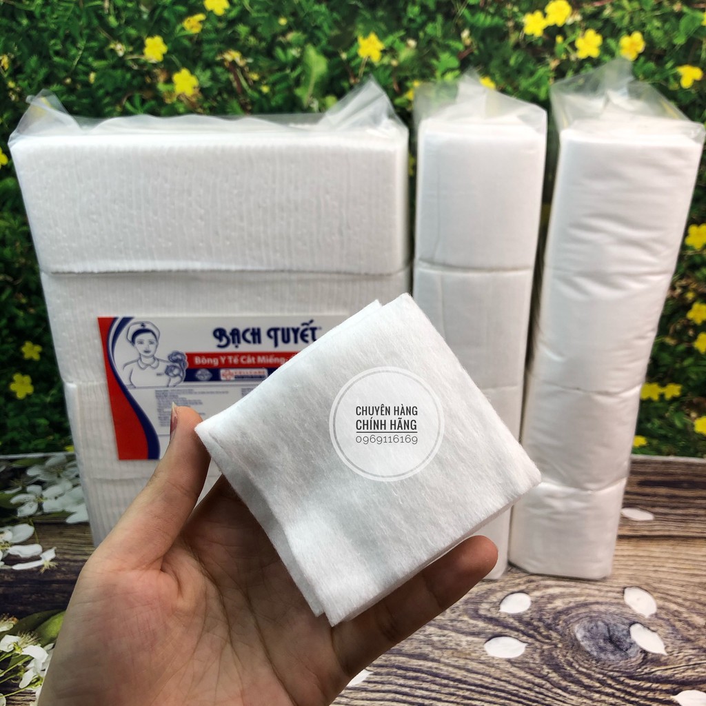 Bông Cắt Miếng Sẵn 0,5kg 7x7cm Vệ Sinh cho mẹ &amp; bé - Hàng Chính Hãng Bông Bạch Tuyết