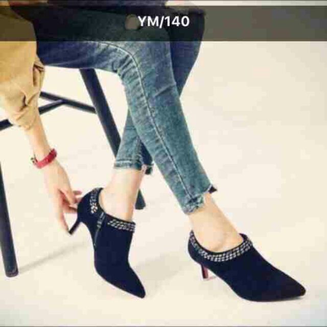 Boot cổ ngắn