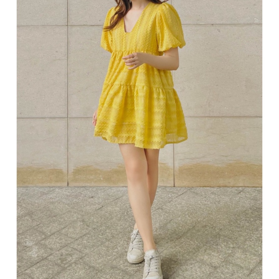 Váy Fabric Holic tay phồng mùa Hè.