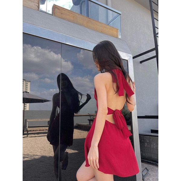 LEMONCHICVN - Đầm xẻ ngực cột eo cột cổ hở lưng - D199
