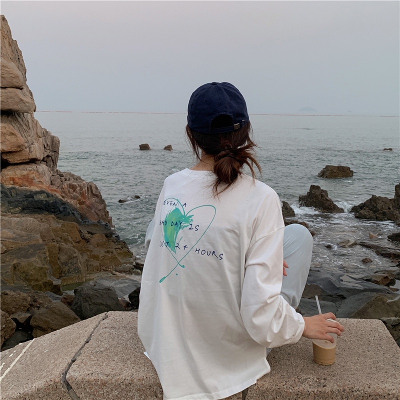 Áo sweater tay dài cổ tròn in chữ thời trang mùa thu