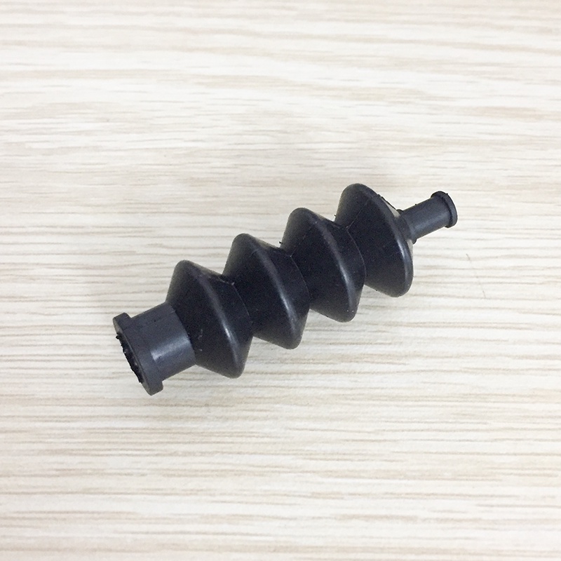 Ruột gà cao su đầu kim loại để chế tàu/cano điều khiển từ xa