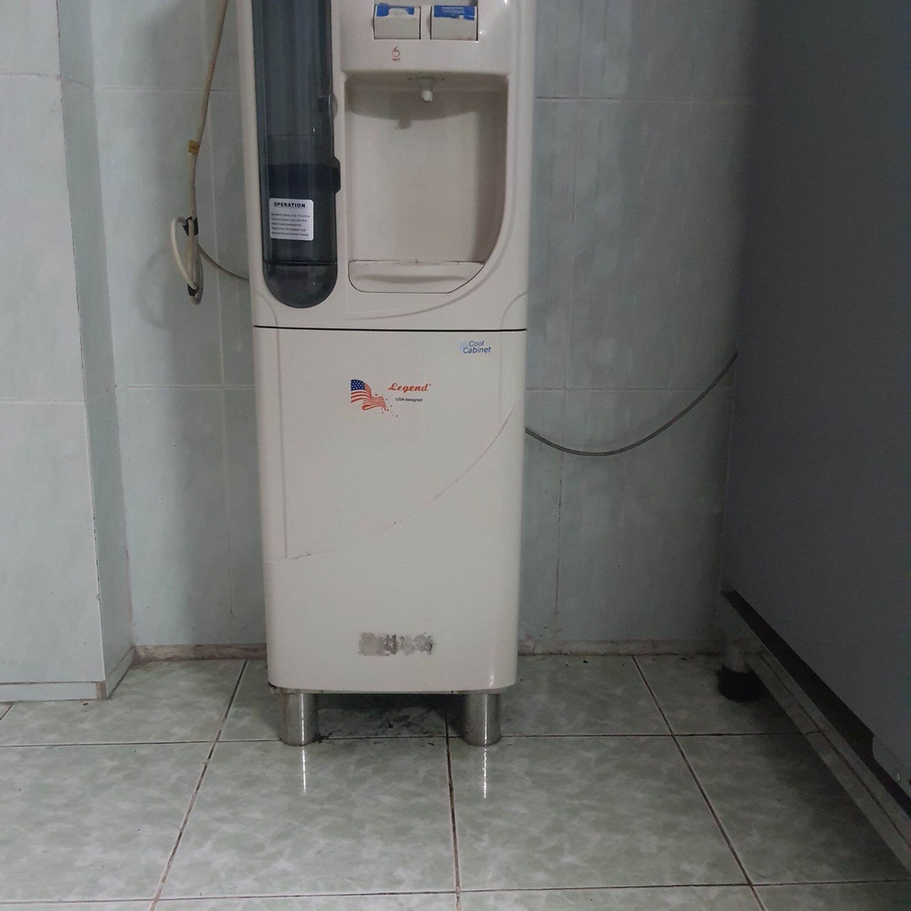 Chân inox để máy uống nước nóng lạnḥ, máy giặt mini ...cao 15cm , có nhiều size khác nhau