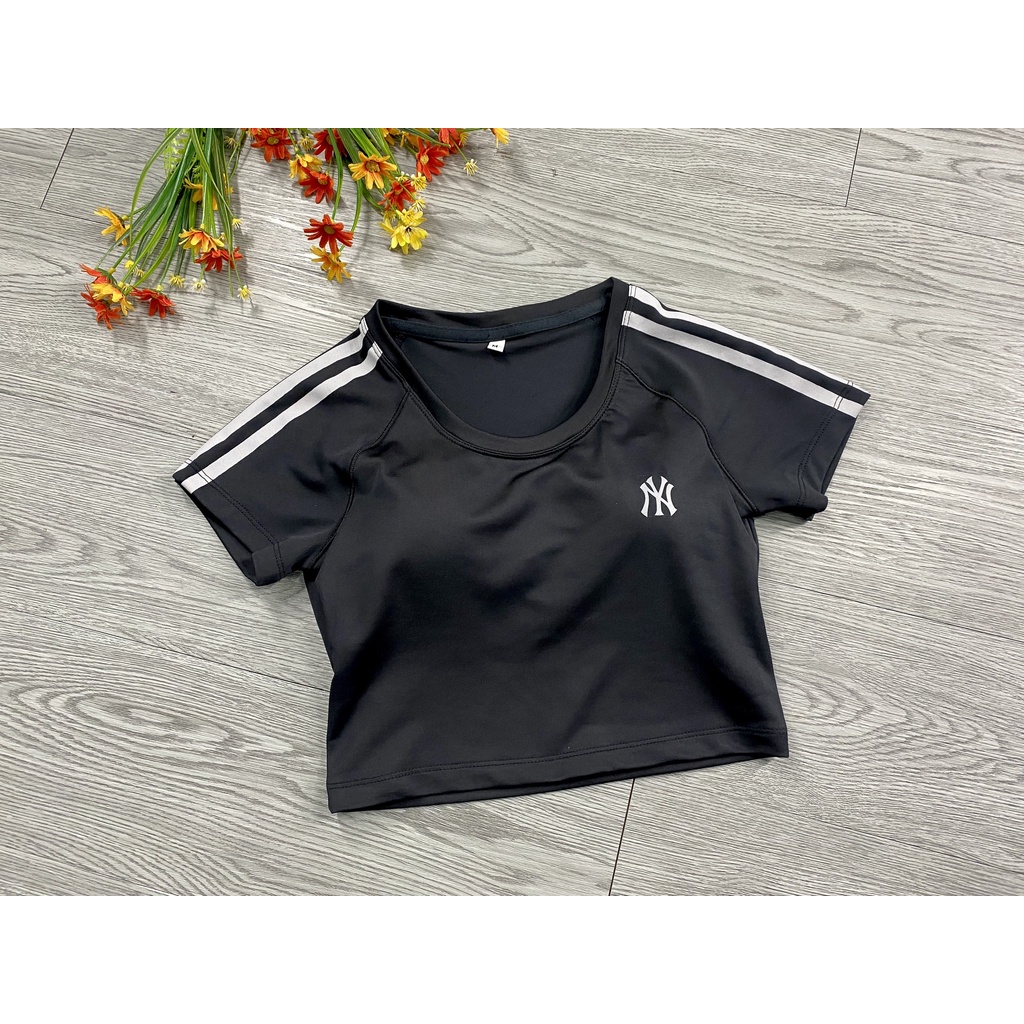 (FREE SHIP) ÁO CROP TOP NỮ 2 SỌC ,ÁO KÈM MÚT LÓT SẴN ,CHẤT THUN CO DÃN MÃ NK09