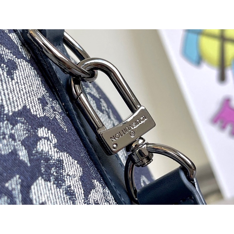 Túi du lịch Louis Vuitton LV chất liệu vải jeans cao cấp có khoá an toàn hàng vip 1-1