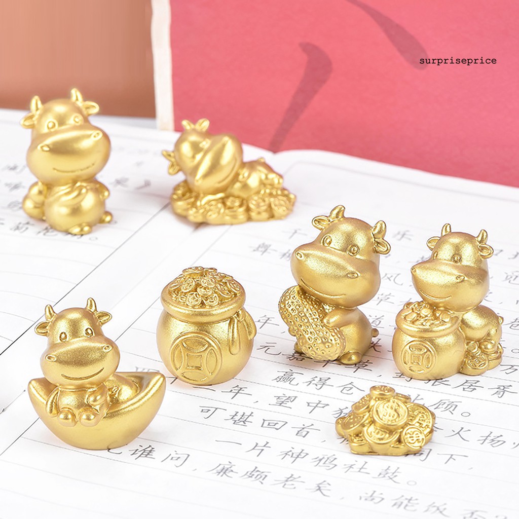 Mô hình tượng trâu nhỏ xinh trang trí năm mới tiện dụng