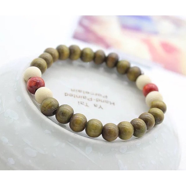 Vòng tay gỗ nhiều màu sẵn hàng