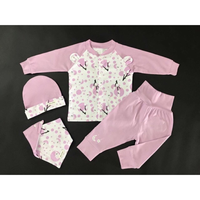 Set Momma gồm bộ, mũ yếm cho bé