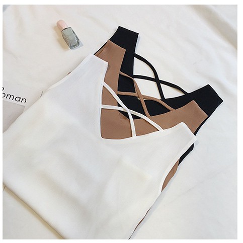 Áo kiểu dáng đẹp đáng yêu, sát nách có hai dây chéo sau lưng