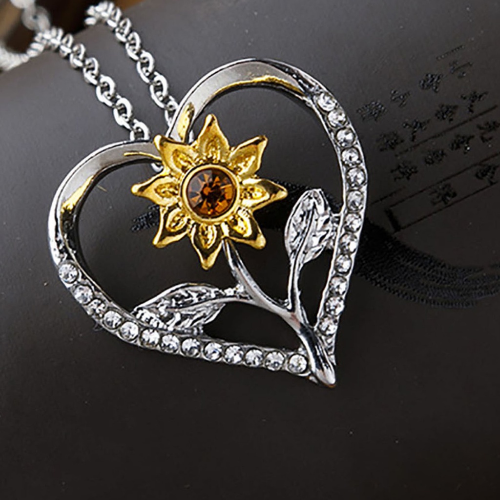 Vòng cổ Mặt Hình Hoa Hồng Sang Trọng Cho Nữ