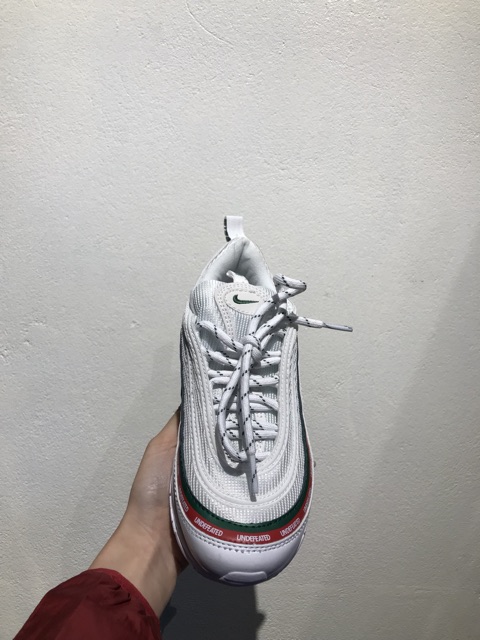 Giầy 97 trắng under uzulang