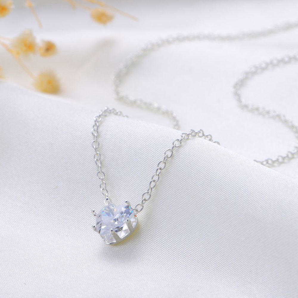 Thời Trang vòng cổ Bạc Mặt Trái Tim Đính Đá Sapphire Trắng