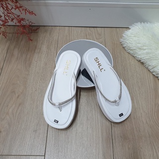DÉP KẸP QUAI XOÀN SIÊU SANG