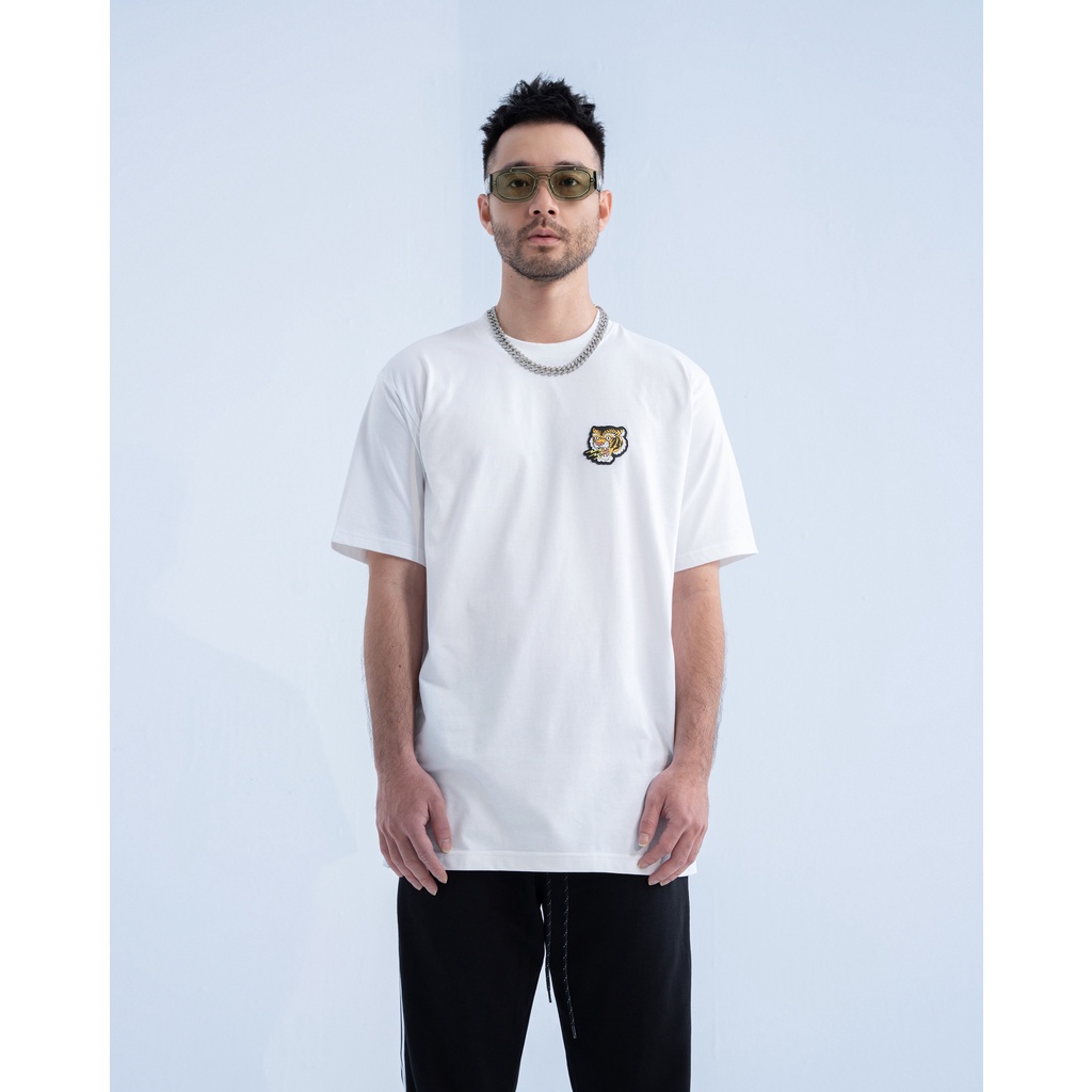 Áo Thun Amand Unisex Tiger Patch T-Shirt - white