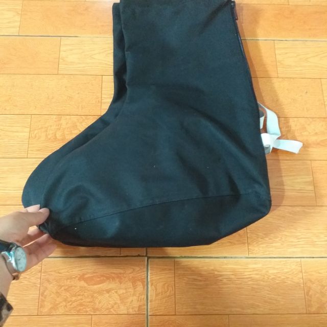 Bọc giày đi mưa