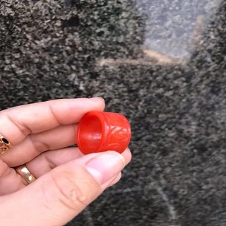 NHẪN CÀN LONG MÀU ĐỎ