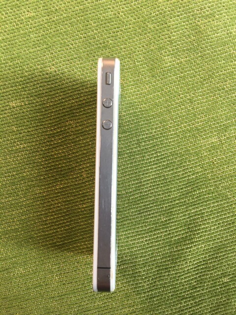 Điện thoại Iphone 4 quốc tế chính hãng full chức năng 16-32gb (TẶNG BÓP VÍ THỜI TRANG ) | BigBuy360 - bigbuy360.vn