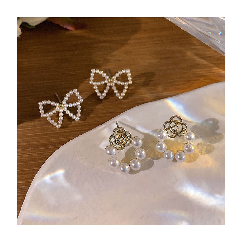 Khuyên Tai Dạng Móc Hình Cánh Bướm Đính Ngọc Trai Nhân Tạo Phong Cách Hàn Quốc Hàng Mới 2023 Dành Cho Bạn Nữ