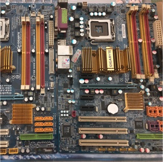Main P35 Gigabyte